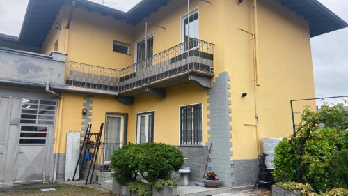 Vai alla scheda: Appartamento Affitto Rescaldina